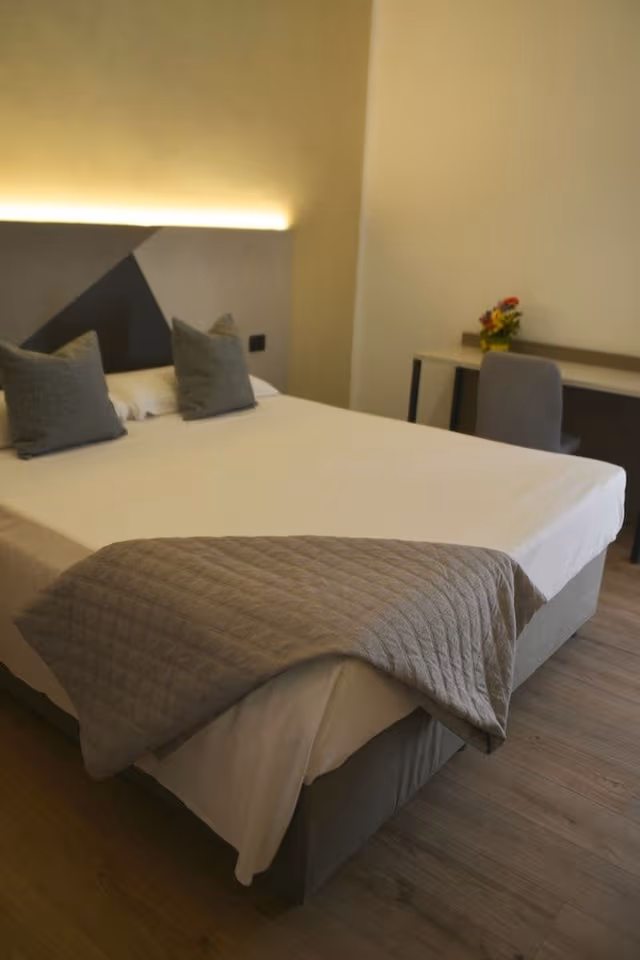 Comfort Double or Twin Room, Private Bathroom