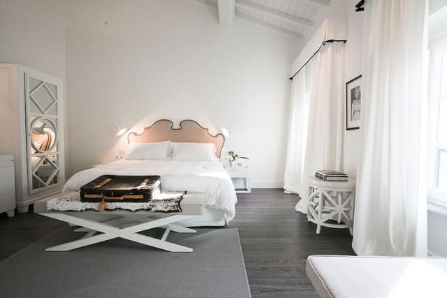 Junior Suite (Double Single Use)
