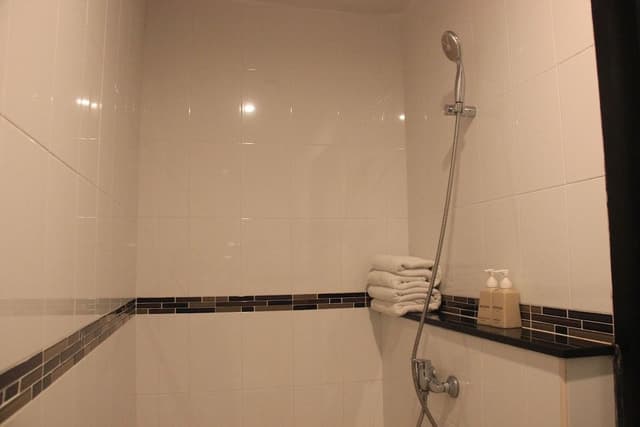Family Room, 2 Bedrooms