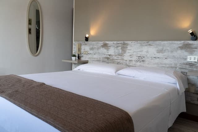 Comfort Room, 1 Bedroom, Ensuite
