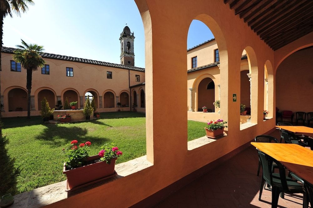 Chiostro delle Monache - Hostel Volterra3