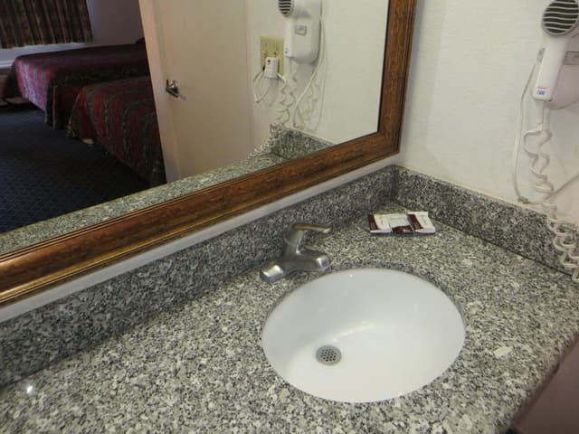 Classic Single Room