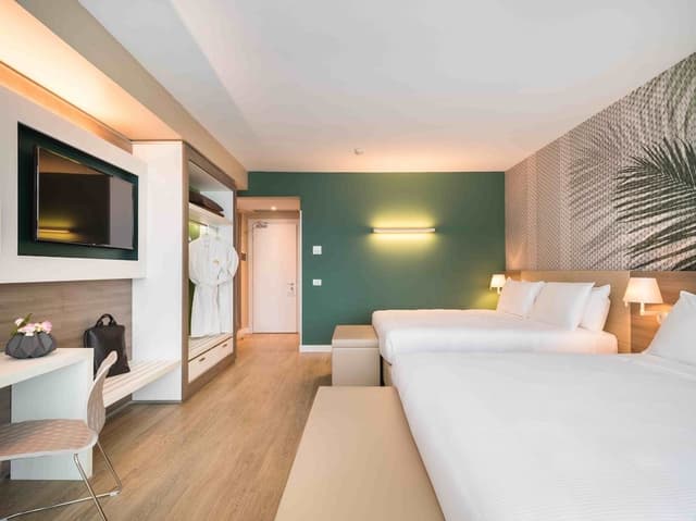Superior Triple Room, Garden View