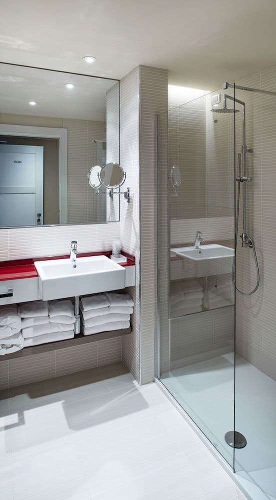 Superior Triple Room, Garden View