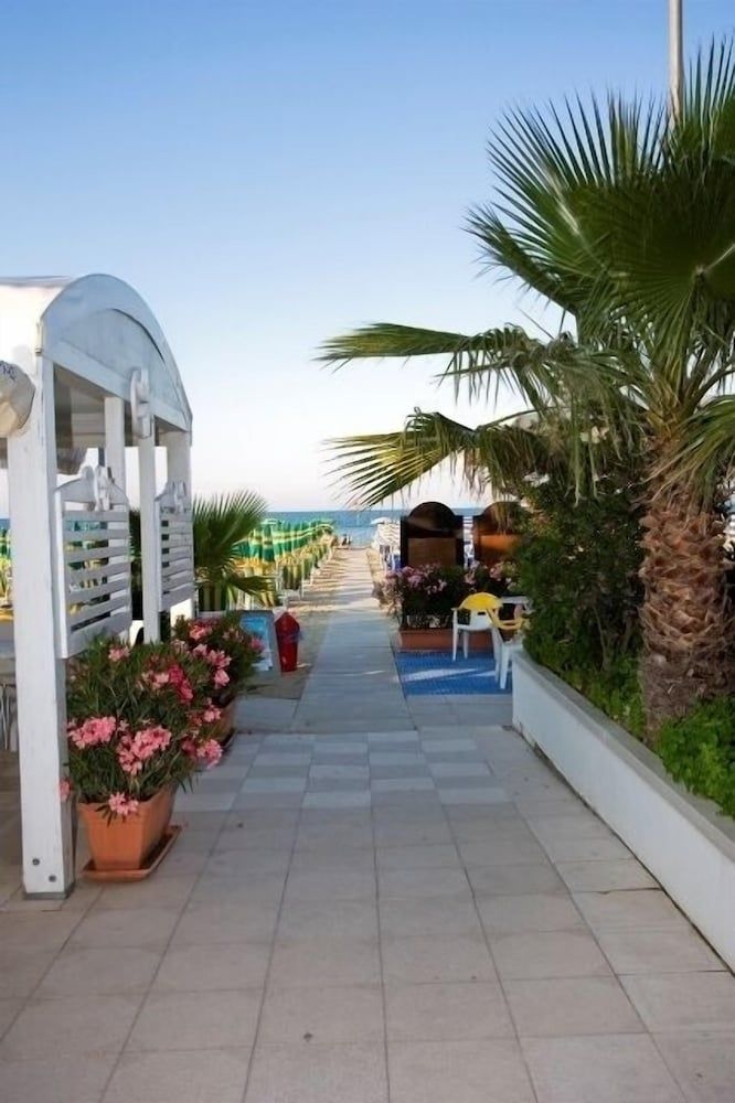 Hotel Mocambo4
