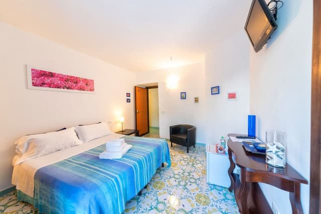 Double or Twin Room, Non Smoking, Garden View