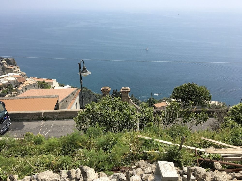 L'Antico Borgo dei Limoni2