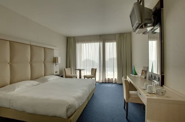 Royal Room