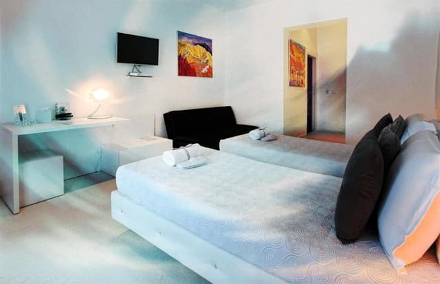 Large Double Room