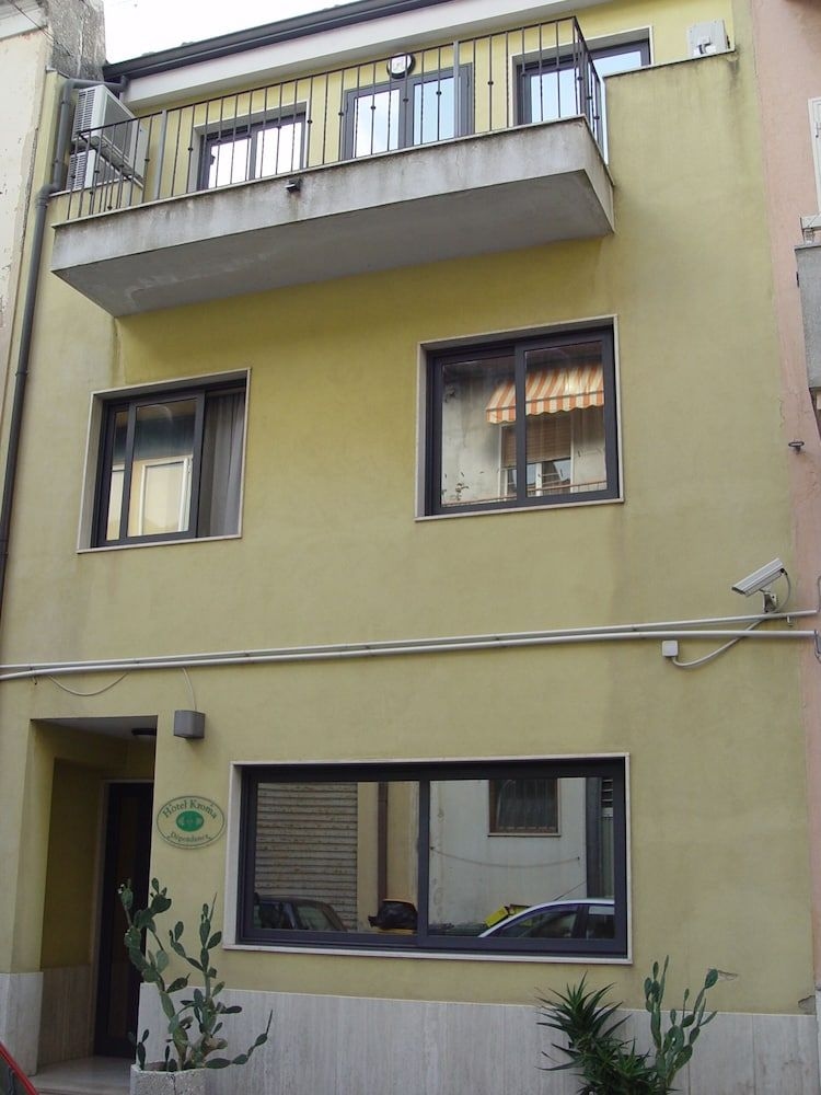 Hotel Kroma0