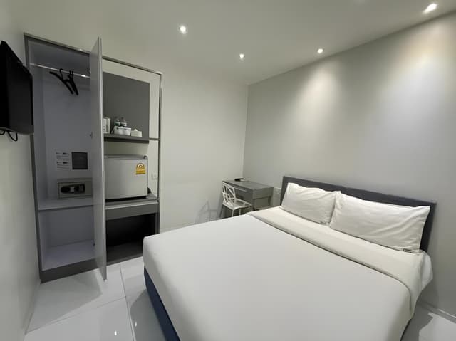 Standard Double Room without Window