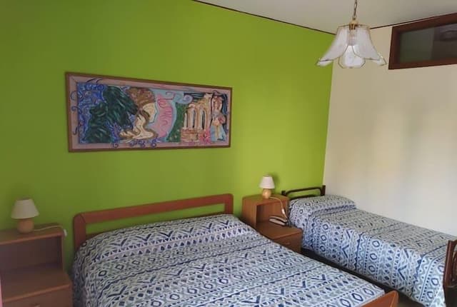 Double Room (with 1 extra bed)
