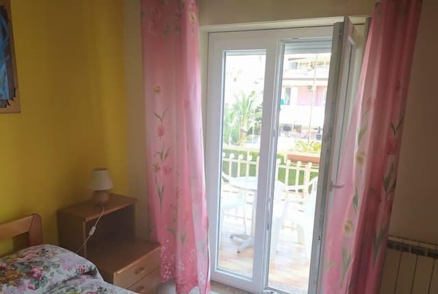 Double Room (with 2 extra beds)