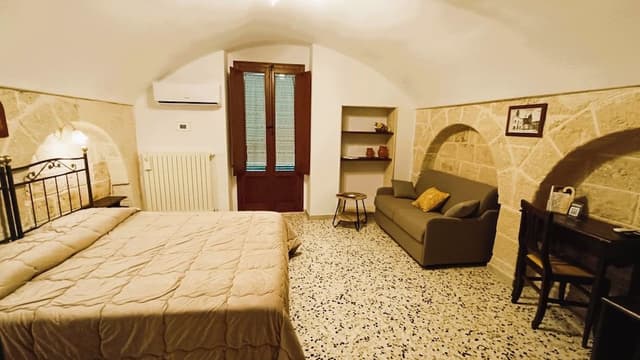 Room, Private Bathroom