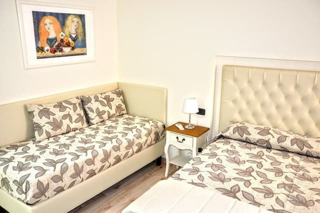 Comfort Triple Room, 1 Bedroom, Private Bathroom, City View