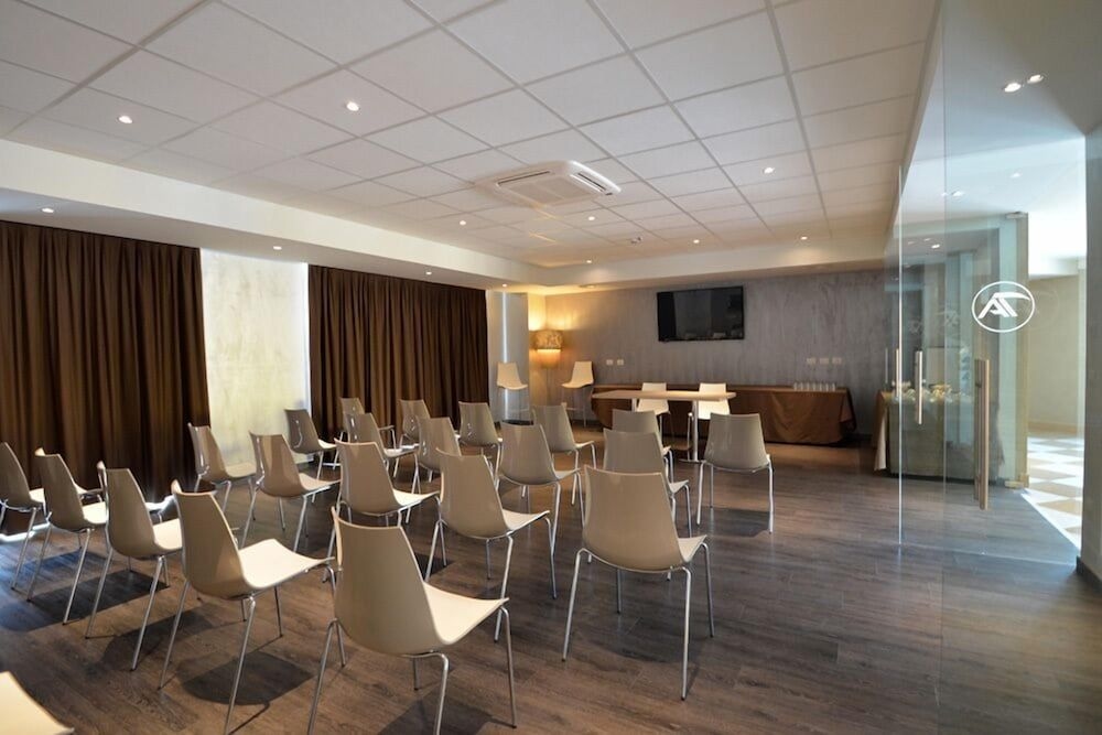 TURIN AIRPORT HOTEL & RESIDENCE1