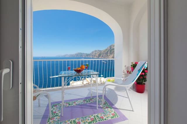 Standard Triple Room, Sea View