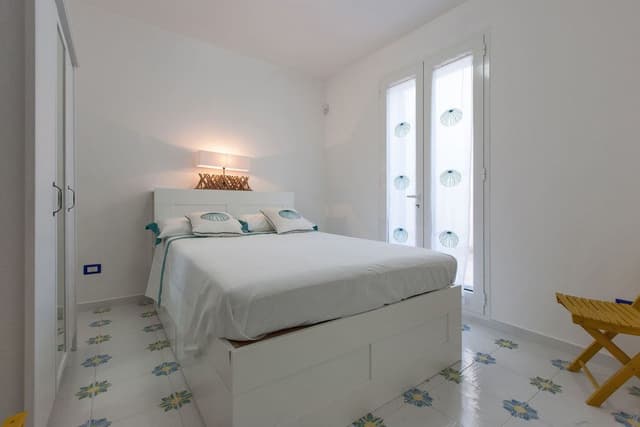 Comfort House, 4 Bedrooms, Kitchen