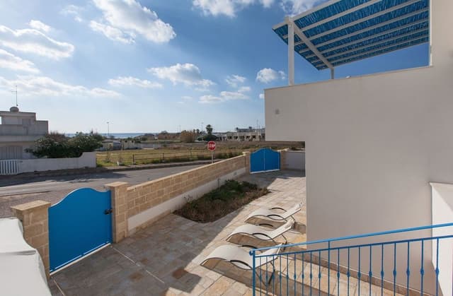 Villa, 2 Bedrooms, 2 Bathrooms