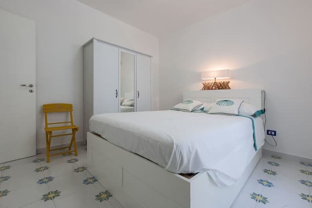 Comfort House, 4 Bedrooms, Kitchen