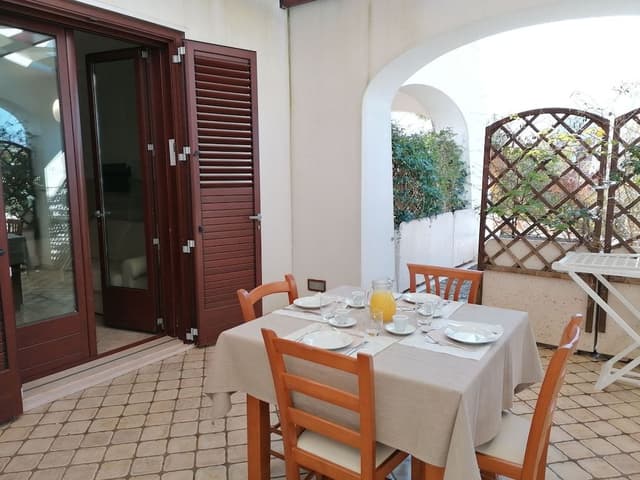 Villa (Pool Zone)