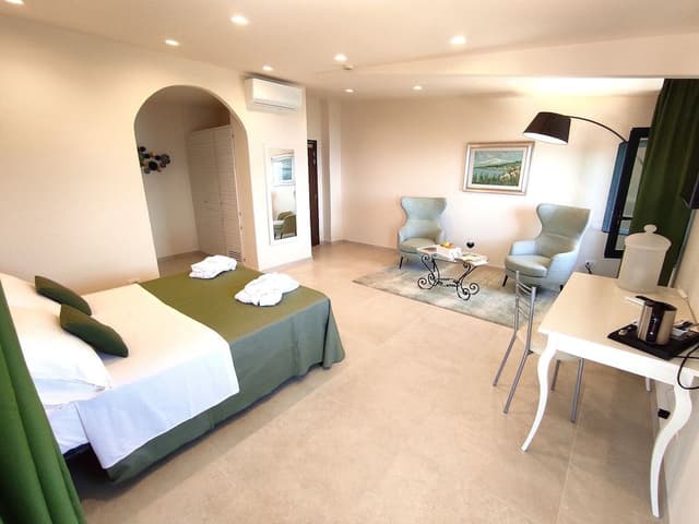 Junior Studio Suite, 1 Queen Bed, Terrace, Sea View (Mansarda)