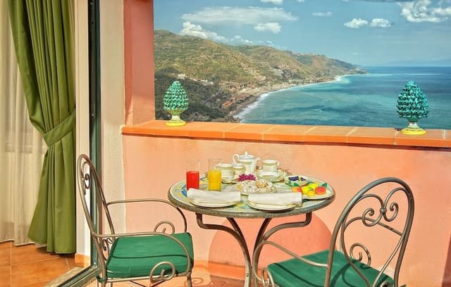 Junior Studio Suite, 1 Queen Bed, Terrace, Sea View (Mansarda)