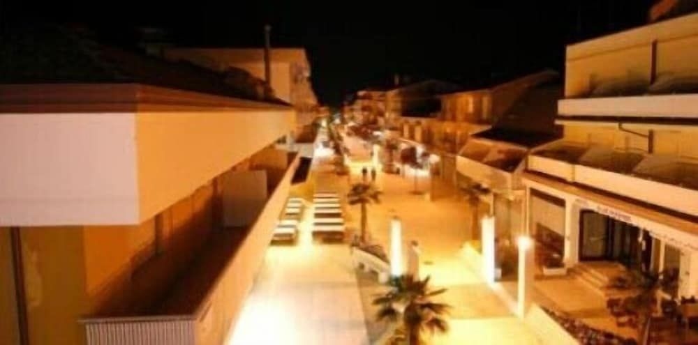 Aparthotel Esperya0