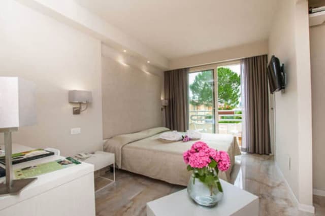 Junior Double Room, Terrace, Garden Area