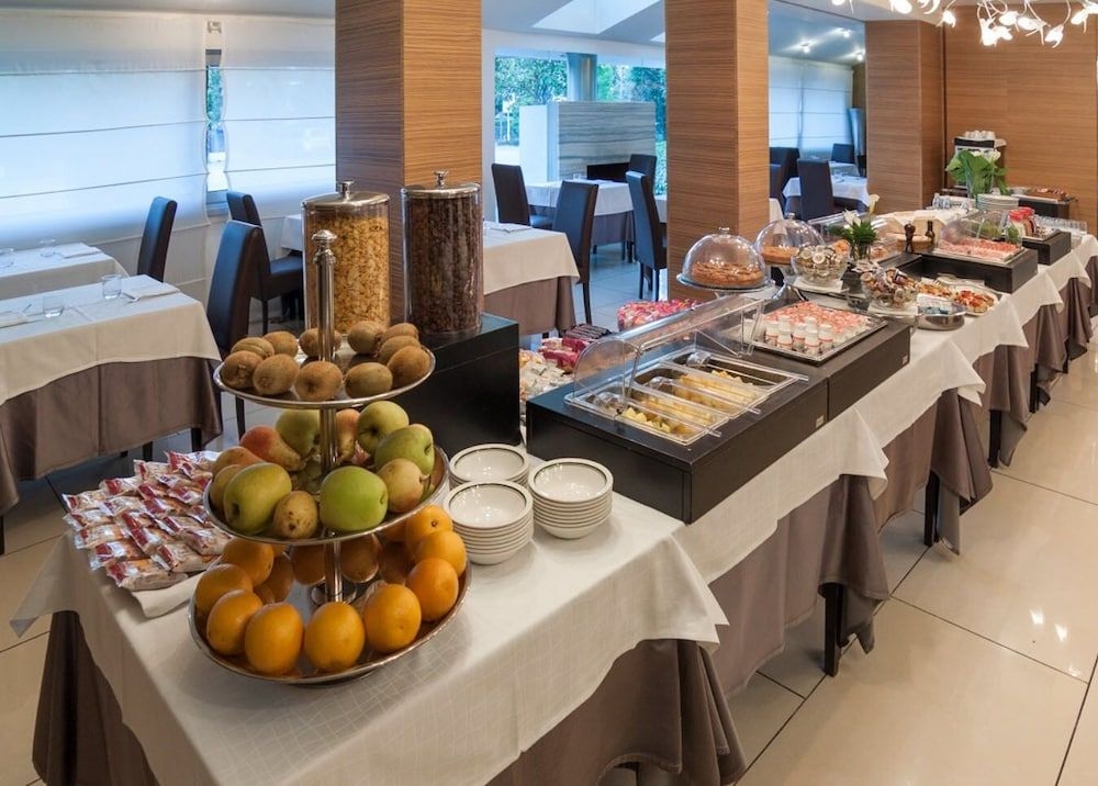 Inverigo Hotel3