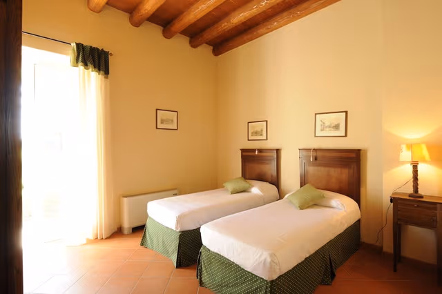Apartment, 2 Bedrooms, Garden Area