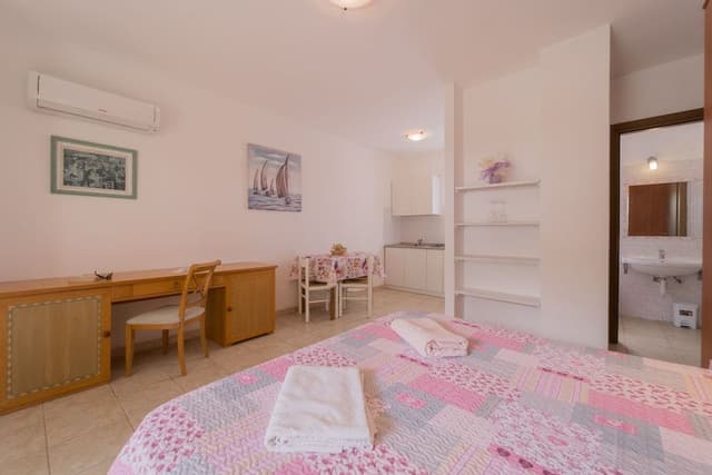 Classic Studio, 1 Bedroom