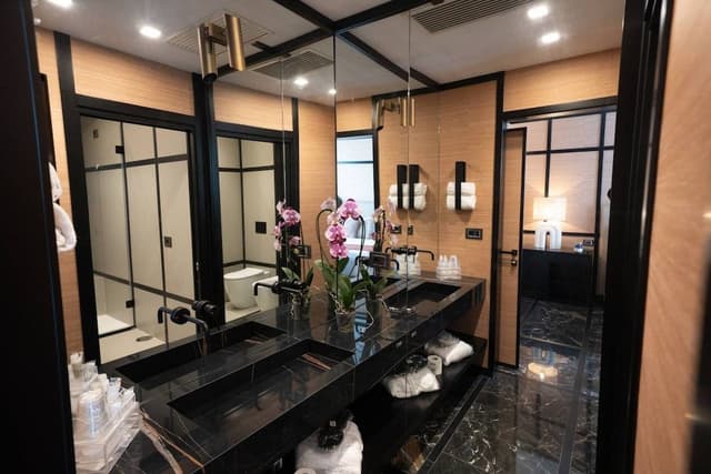 Executive Studio Suite