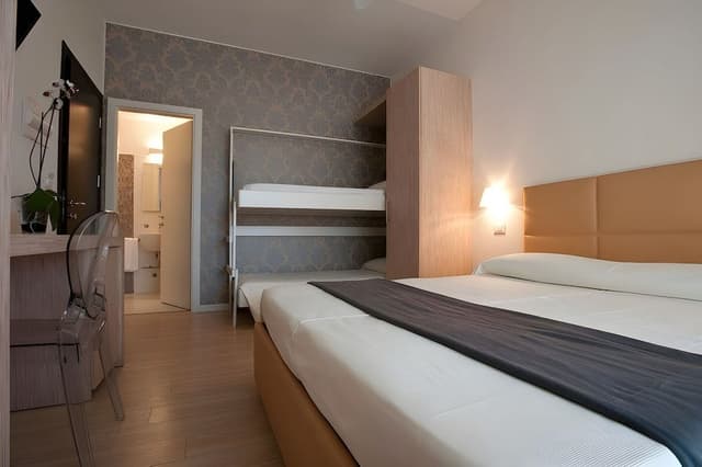Economy Quadruple Room
