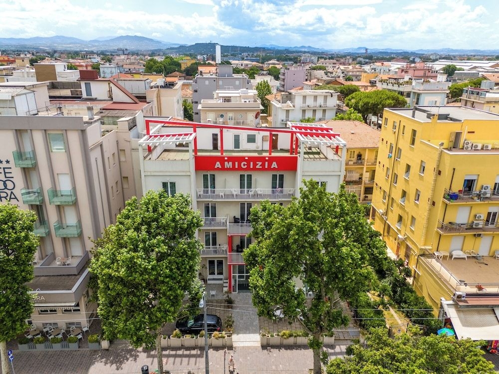 Hotel Amicizia Rimini4