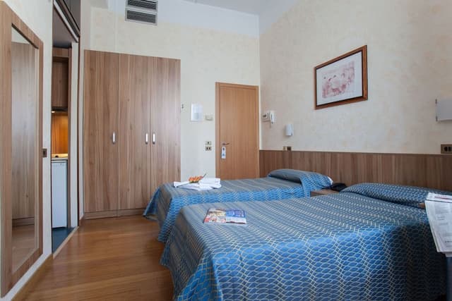 Twin Room, 2 Twin Beds, Kitchenette