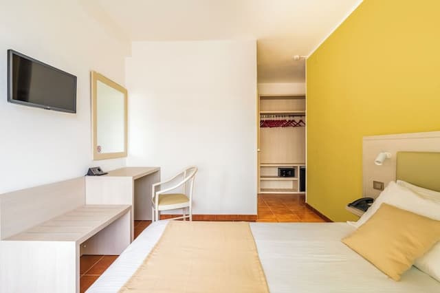 Single Room