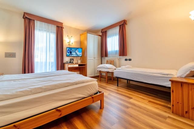 Triple Room, Balcony