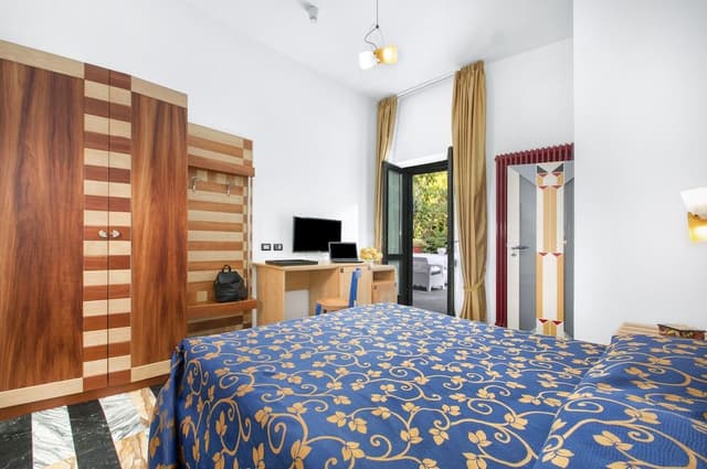 Villa, Multiple Bedrooms