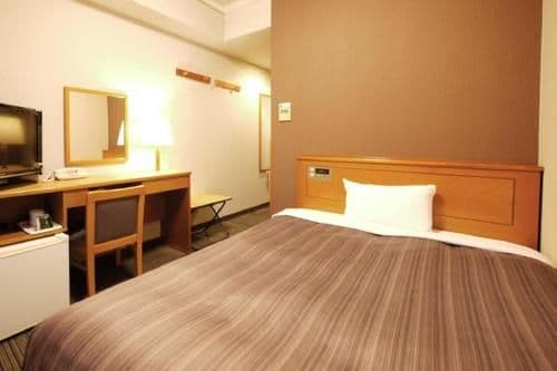 Single Room - Non-Smoking