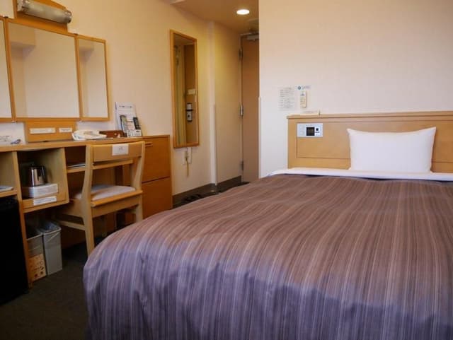 Single Room - Non-Smoking