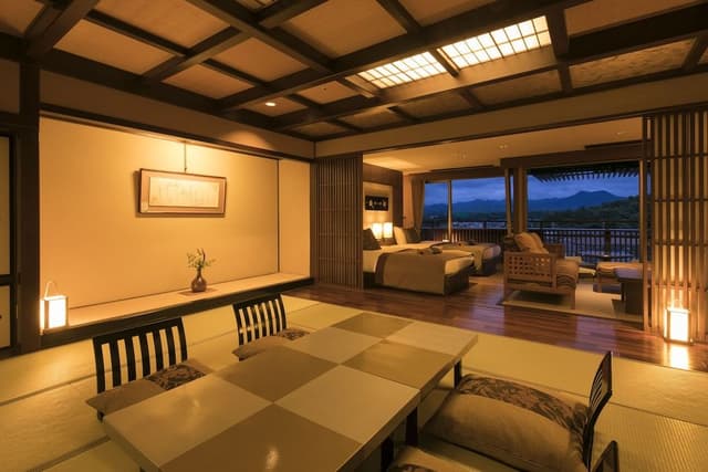 Suite, Separate Smoking Areas (Western Japanese-Style)