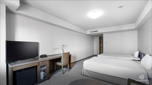 Superior Twin Room for 2 People - Non-Smoking