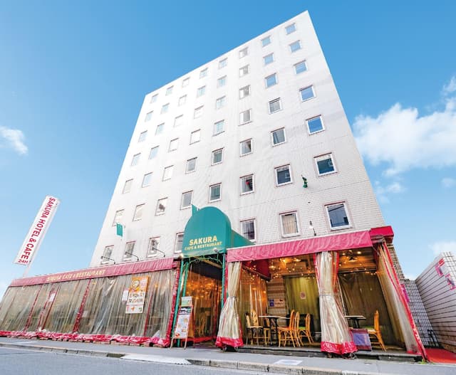6 Beds Group Room, Non Smoking (Shared Shower and toilet)