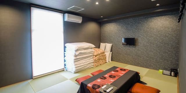 Japanese Style Family Room, Private Bathroom