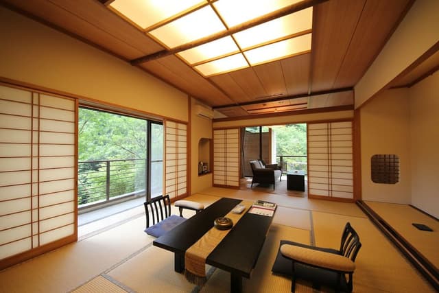 Ginryu Traditional Japanese Room with Open-air Bath