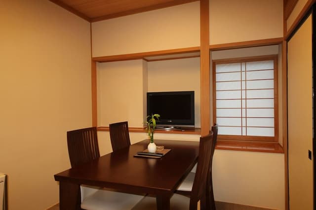 Tsukishiro Traditional Japanese Room