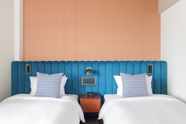 Mark Twin Room, Non Smoking (High floor, Minibar, Free flow, Check out time: 12:00)