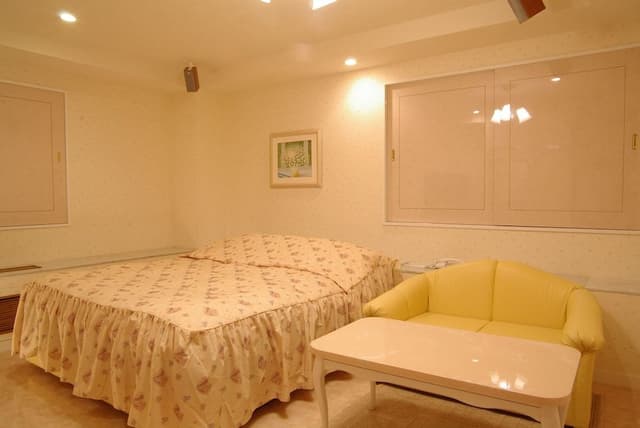 Standard Room, 1 Queen Bed (Couples Hotel)