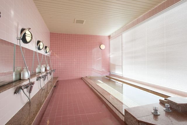 Japanese Style Shared Bath - Non Smoking